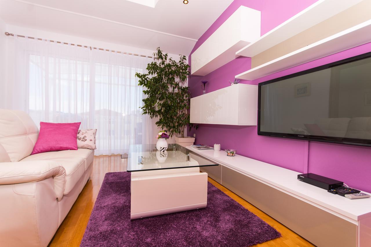 Apartments Barba Трогир Екстериор снимка
